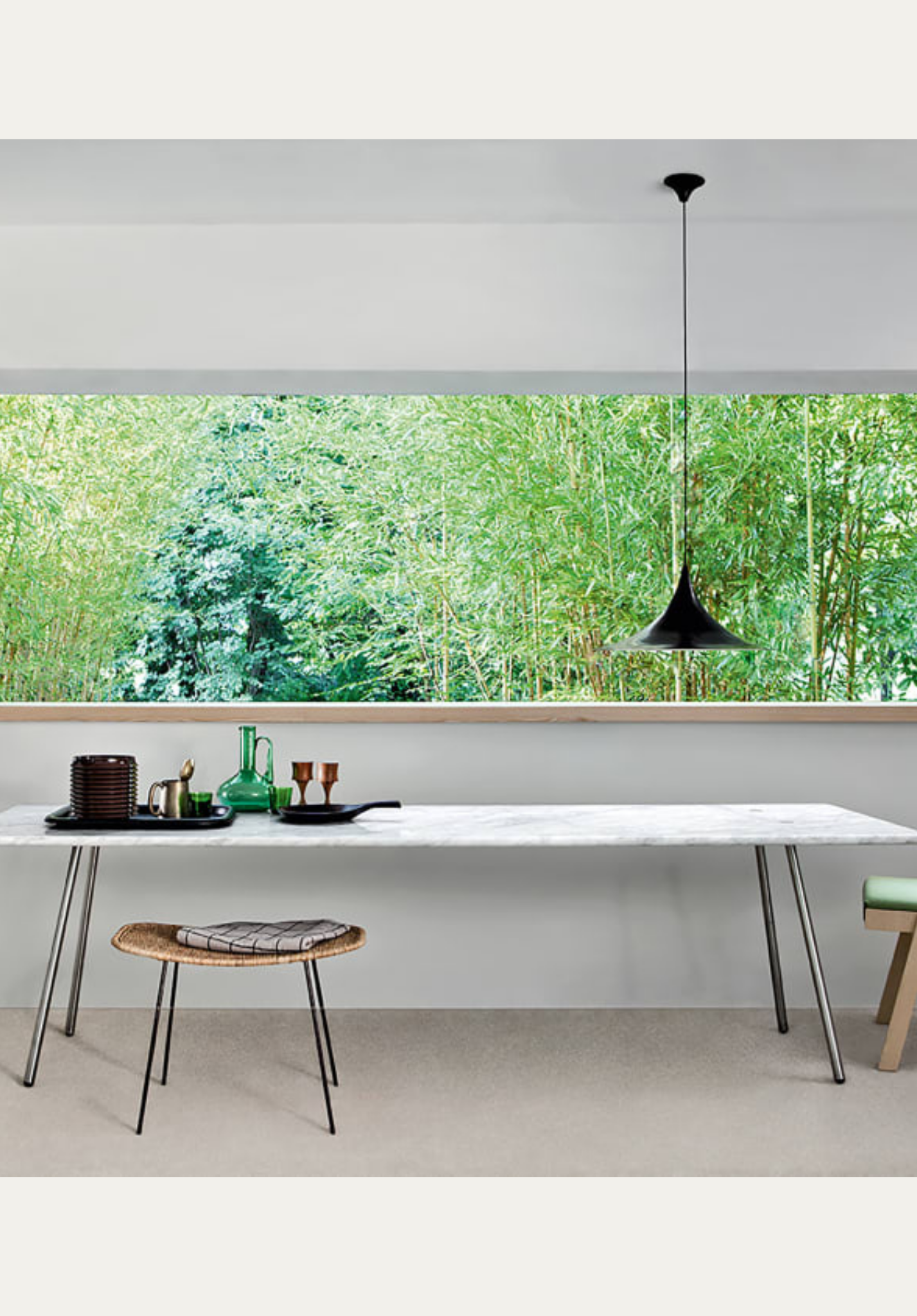 Table 1989 More Amre9022073