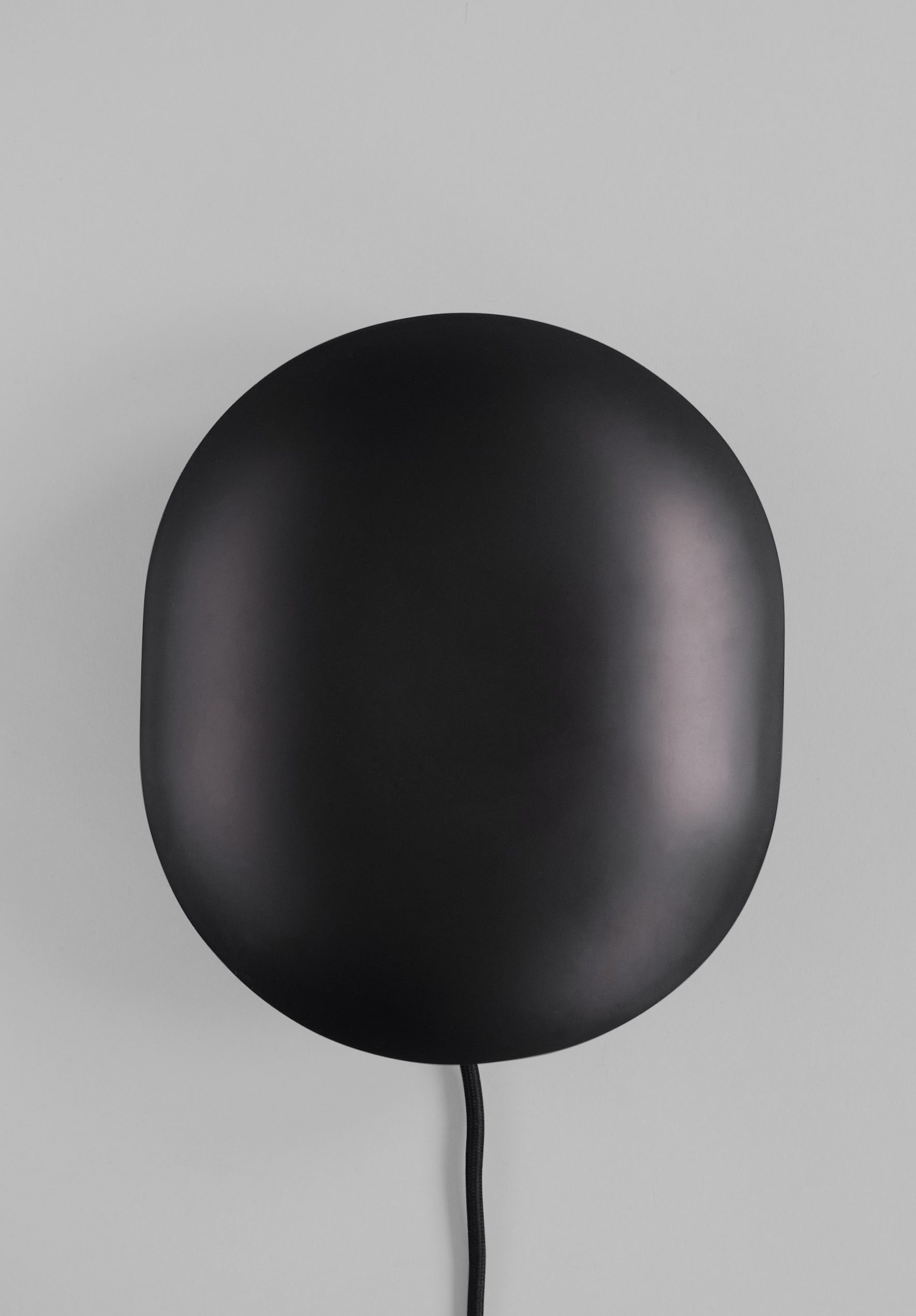 101 CPH Clam Wall Lamp - Burned Black