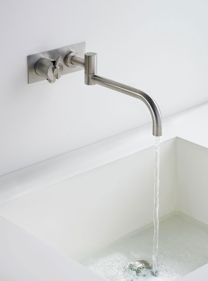 132 One-Handle Build-In Mixer