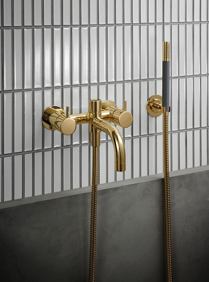 1641T8 Two-Handle Bathtub Mixer