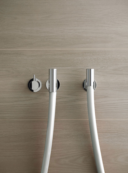 Combi-30 Kneipp Hose And Build-In Stop Valve