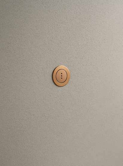 RS82E Electronic Cistern Flush