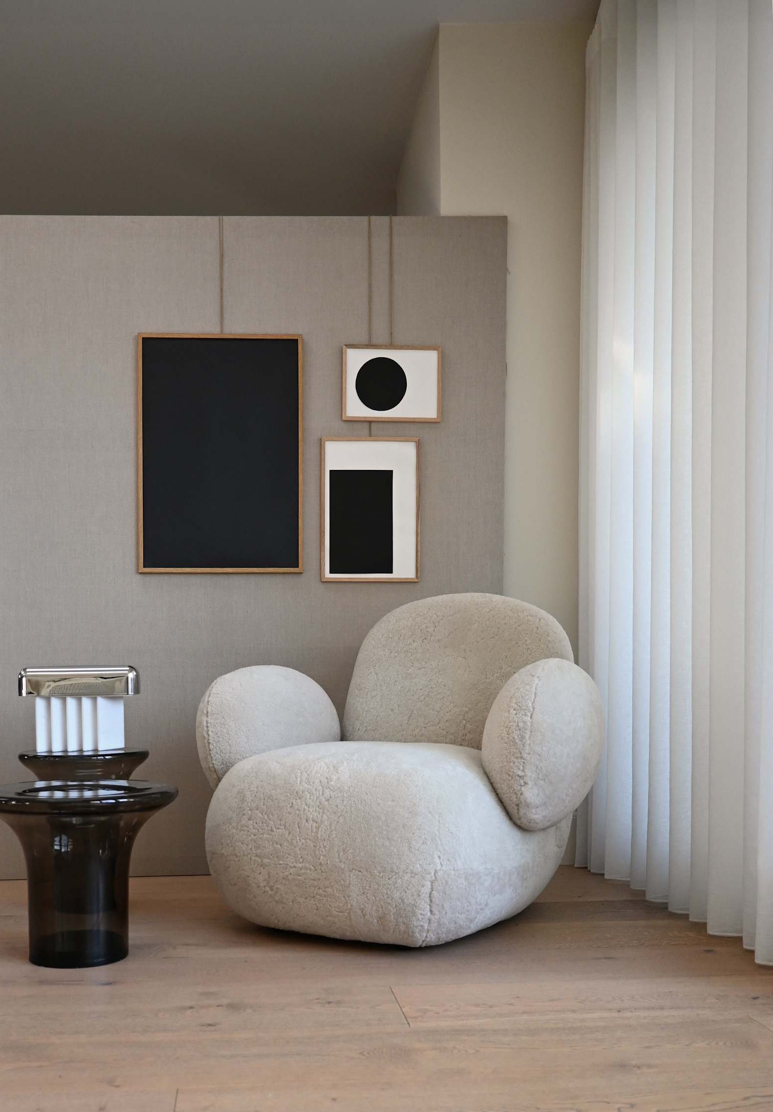 101 CPH Toe Armchair, Flat - Off White (Cph 900)