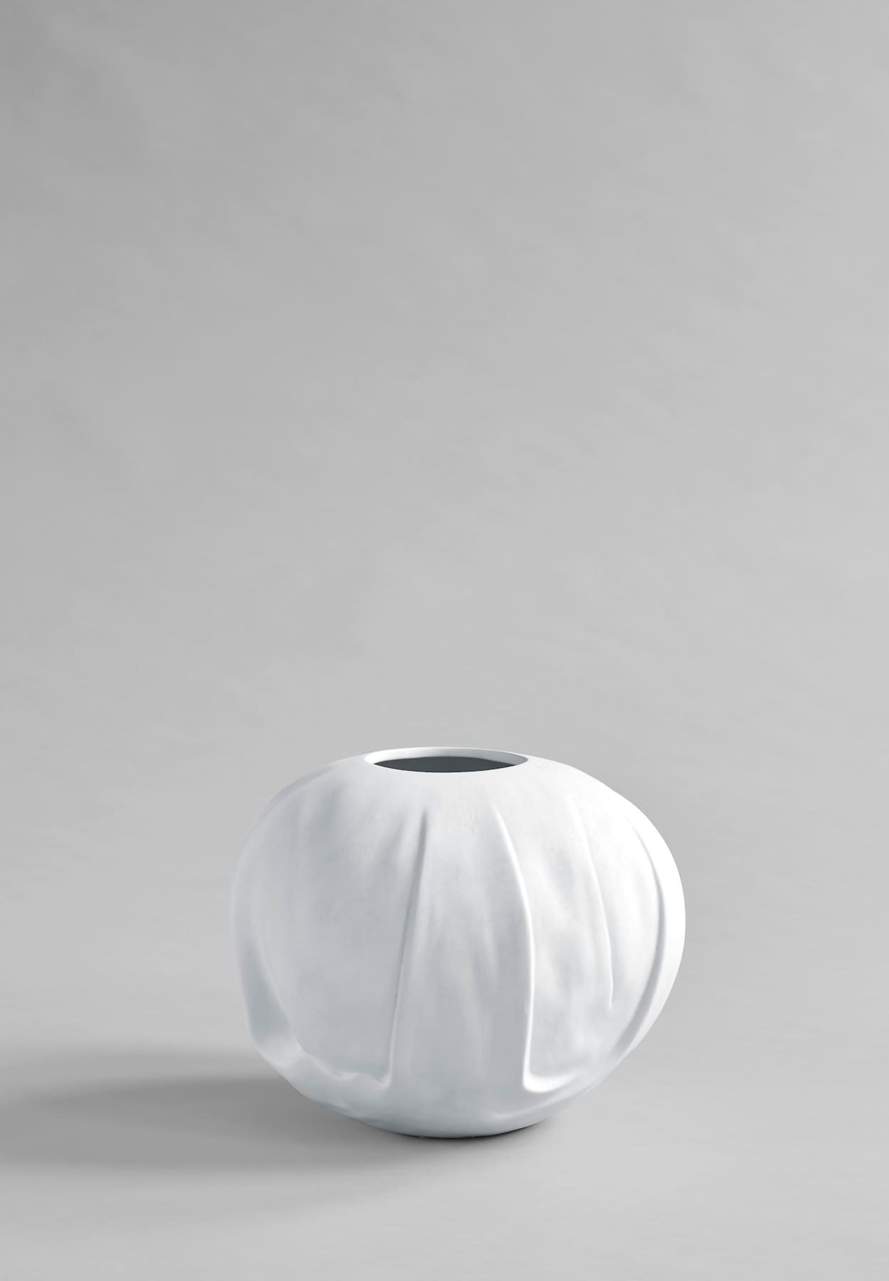 101 CPH Orimono Vase, Medio - Bone White