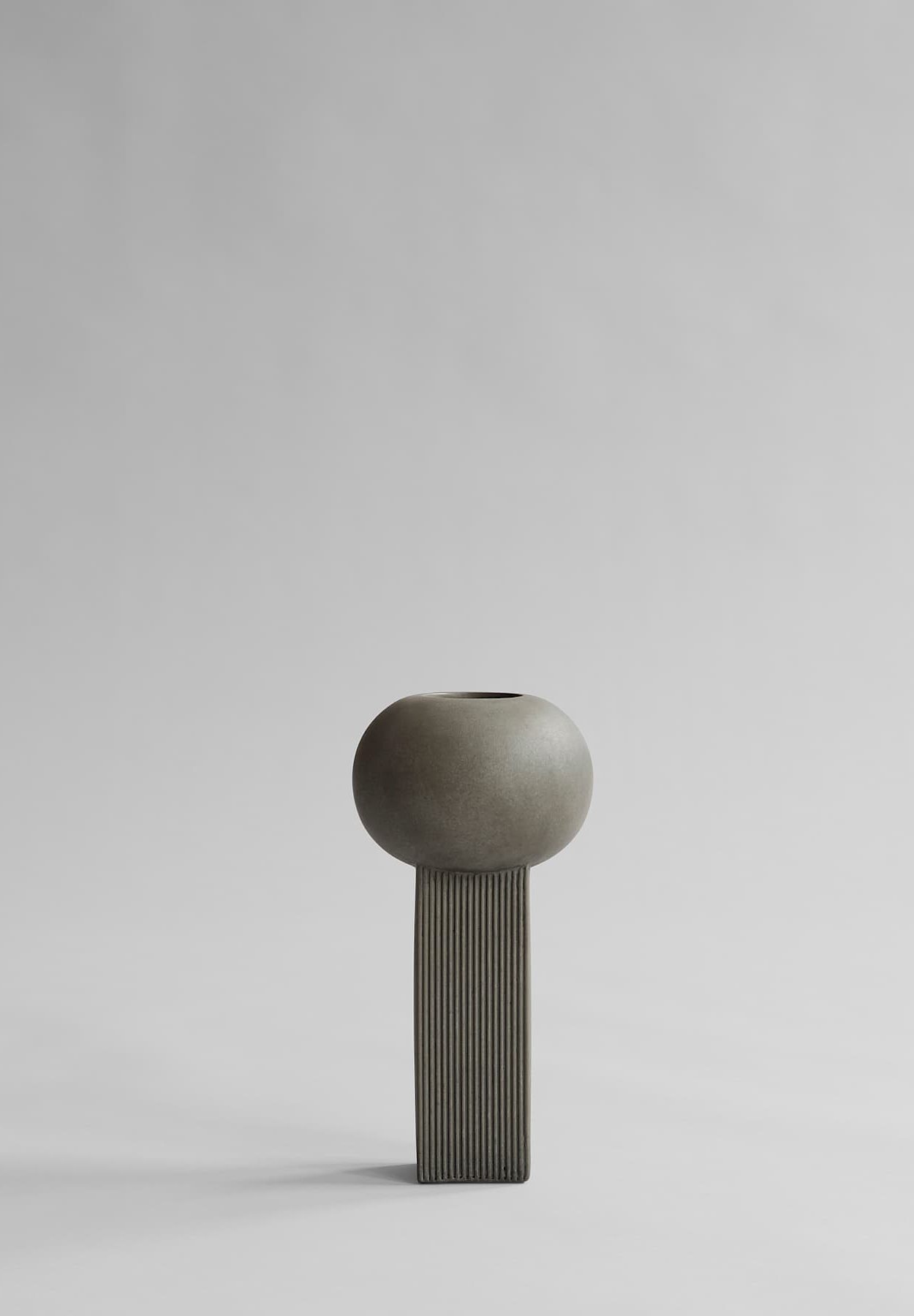 101 CPH Empire Vase, Mini - Dark Grey
