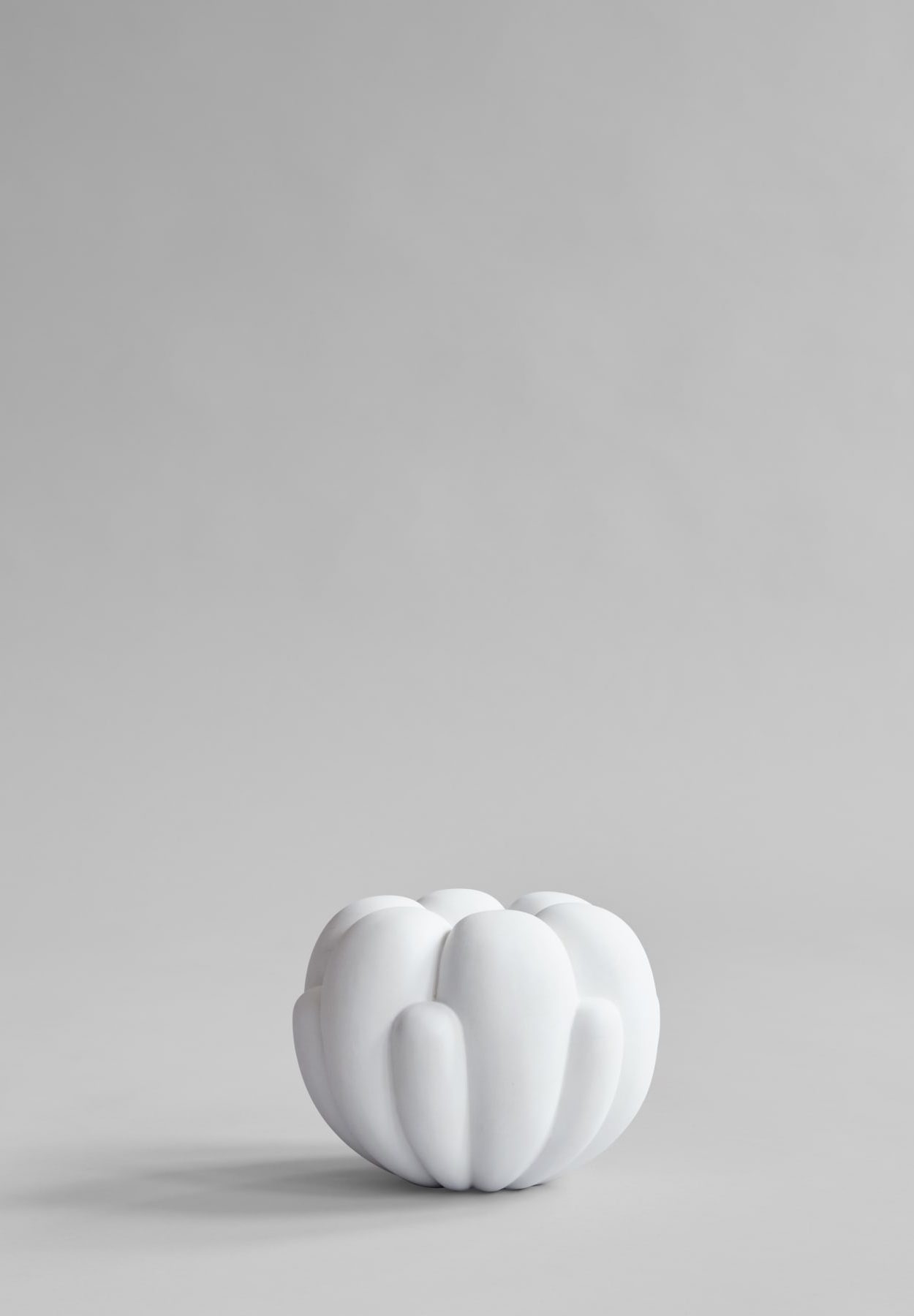 101 CPH Bloom Vase, Petit - Bone White