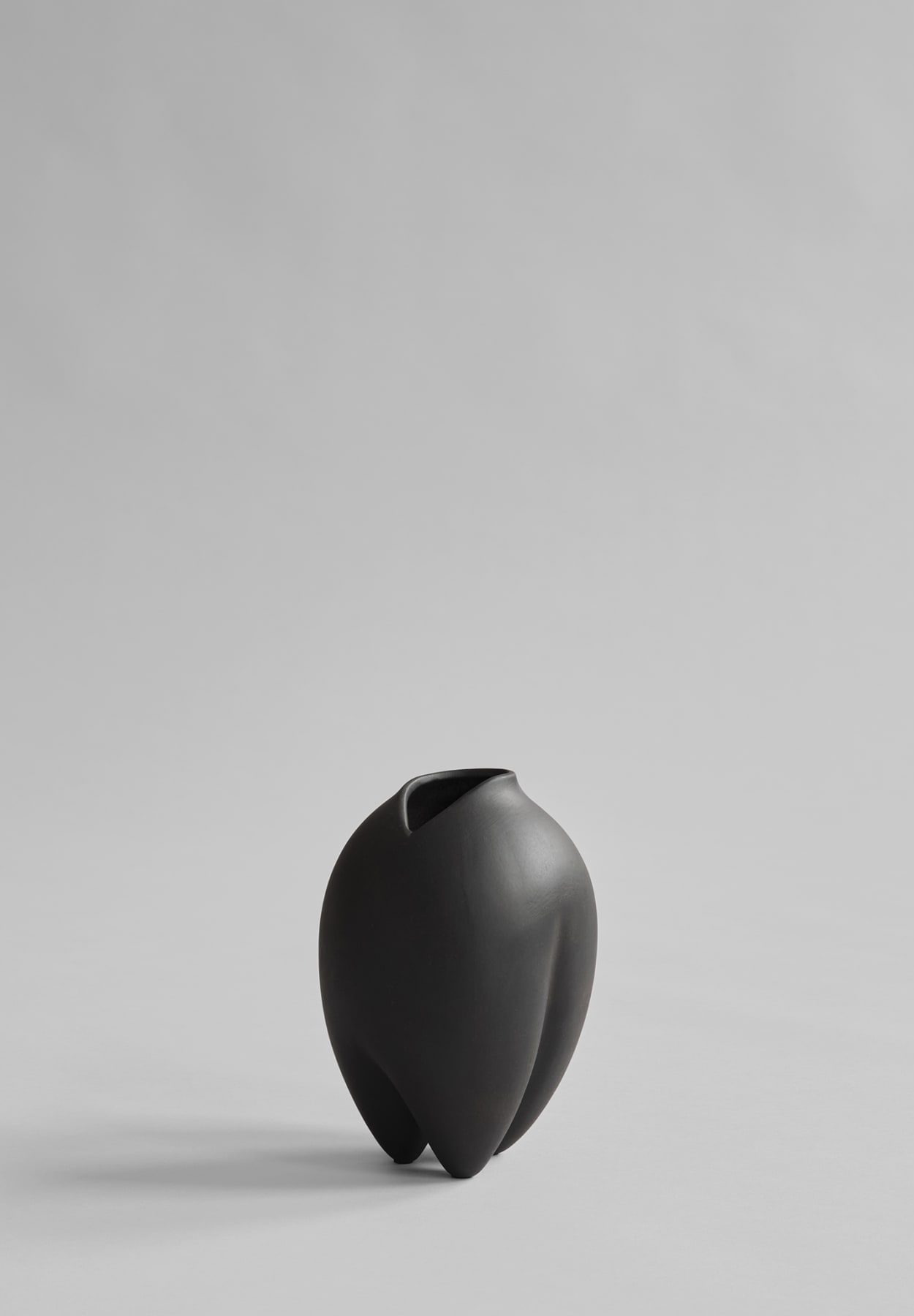 101 CPH Sumo Vase, Slim Petit - Coffee
