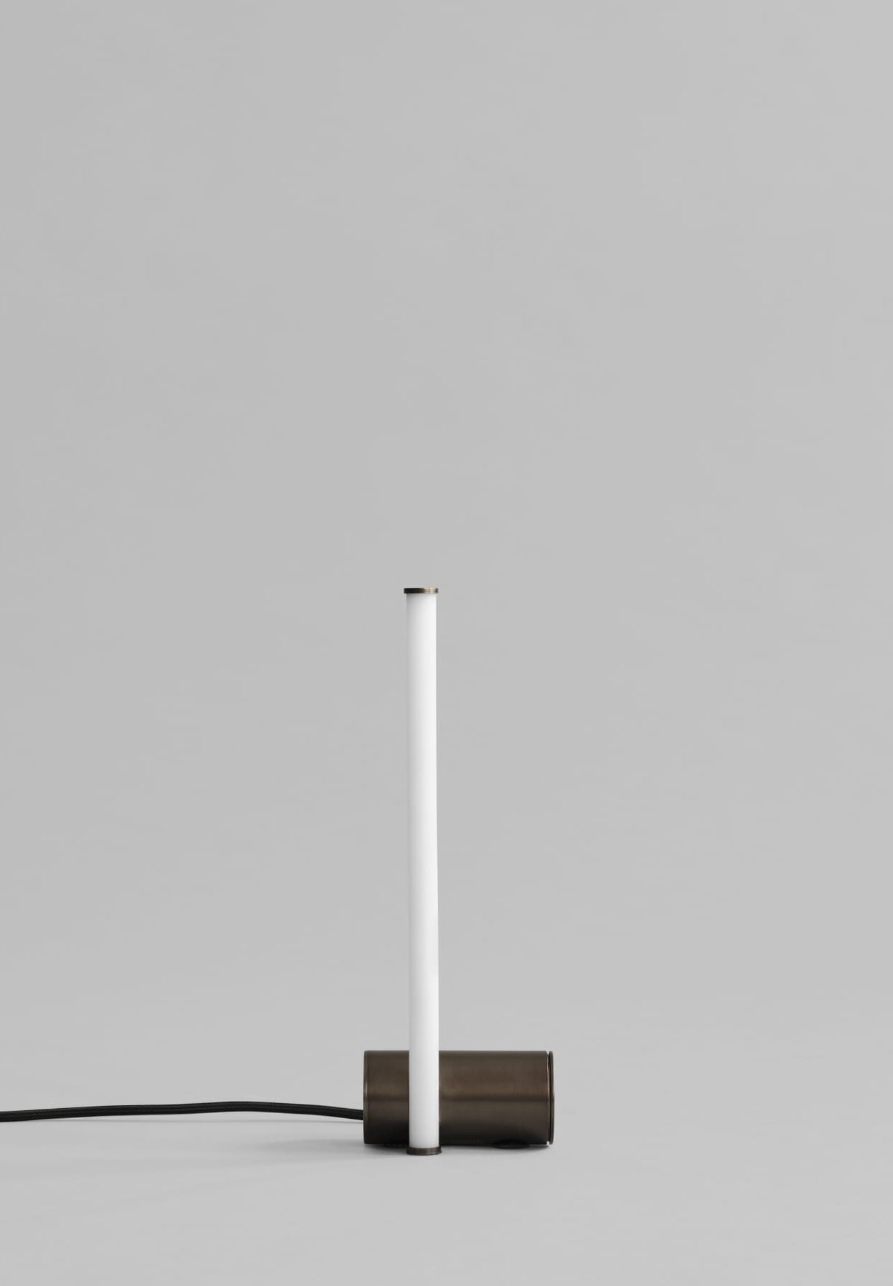 101 CPH Stick Table Lamp