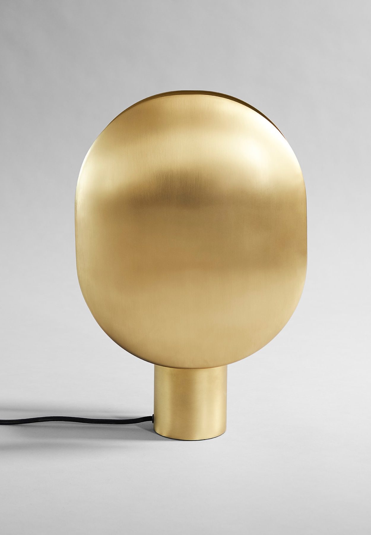 101 CPH Clam Table Lamp - Brass