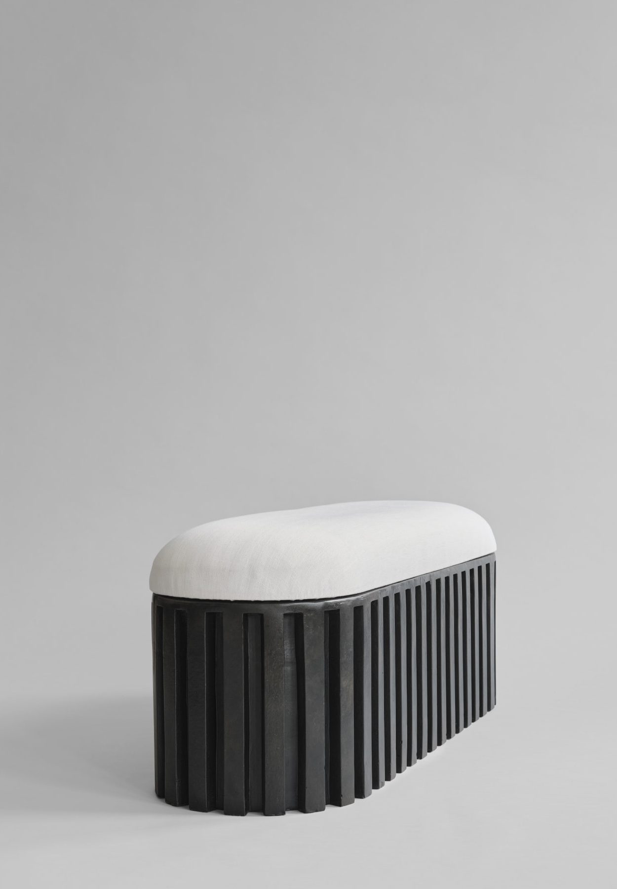 101 CPH Tribu Bench - Coffee