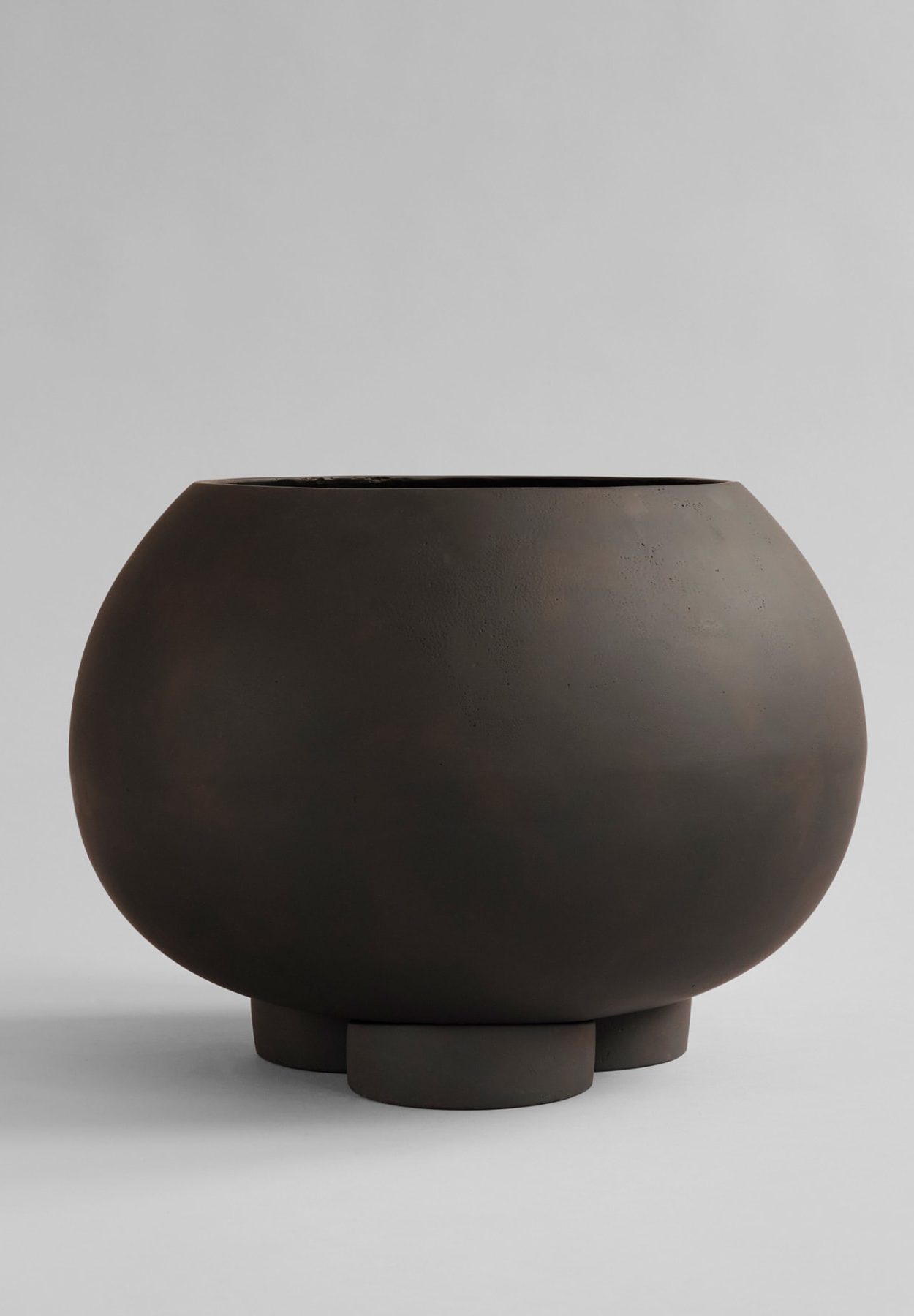 101 CPH Urchin Plant Pot, Big - Coffee