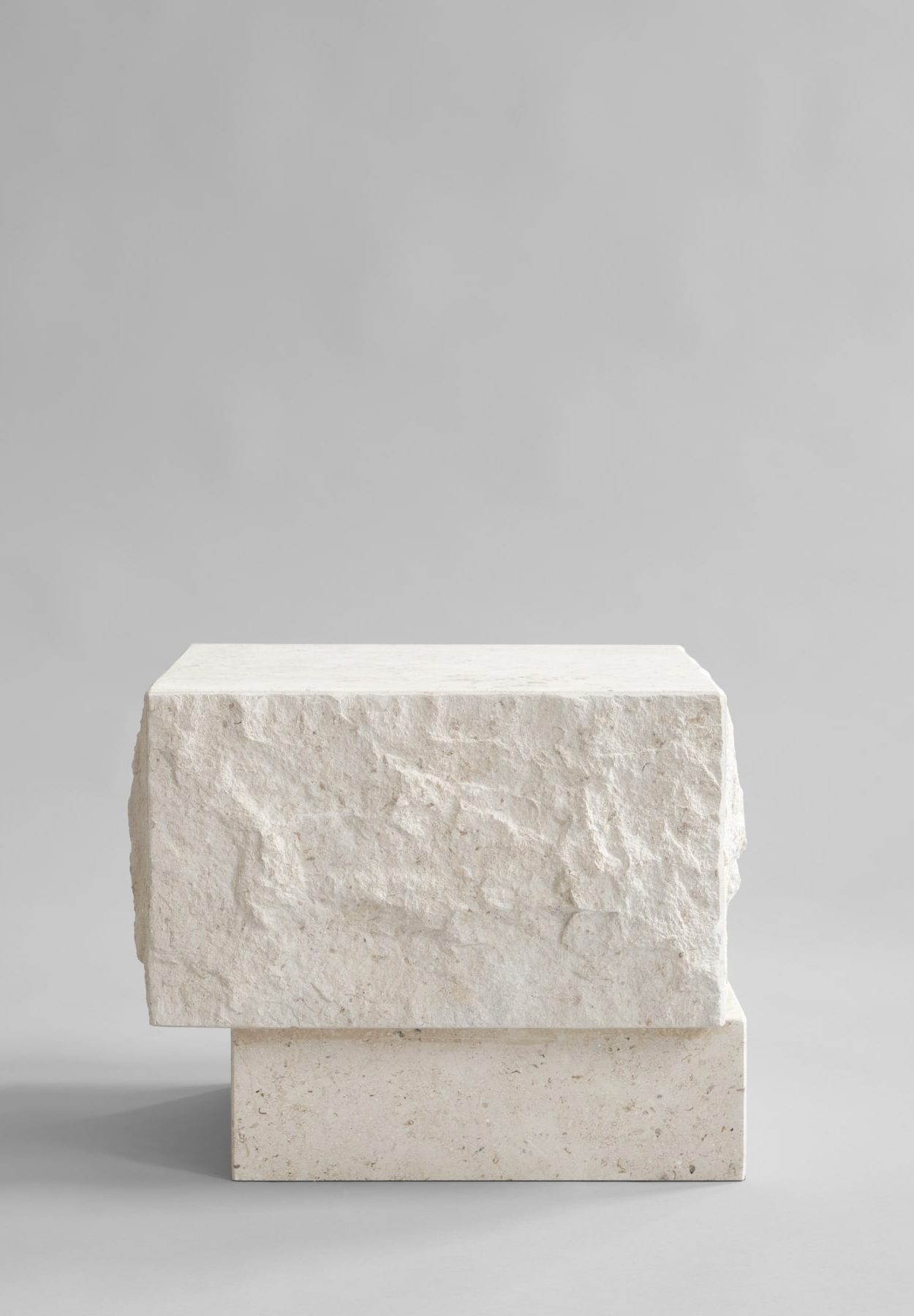 101 CPH Temple Coffee Table, Low - Limestone
