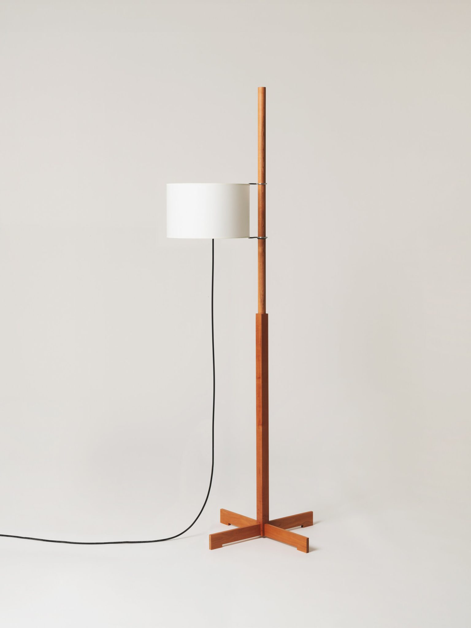 Tmm Miguel Milá  |  1961 Floor Lamp