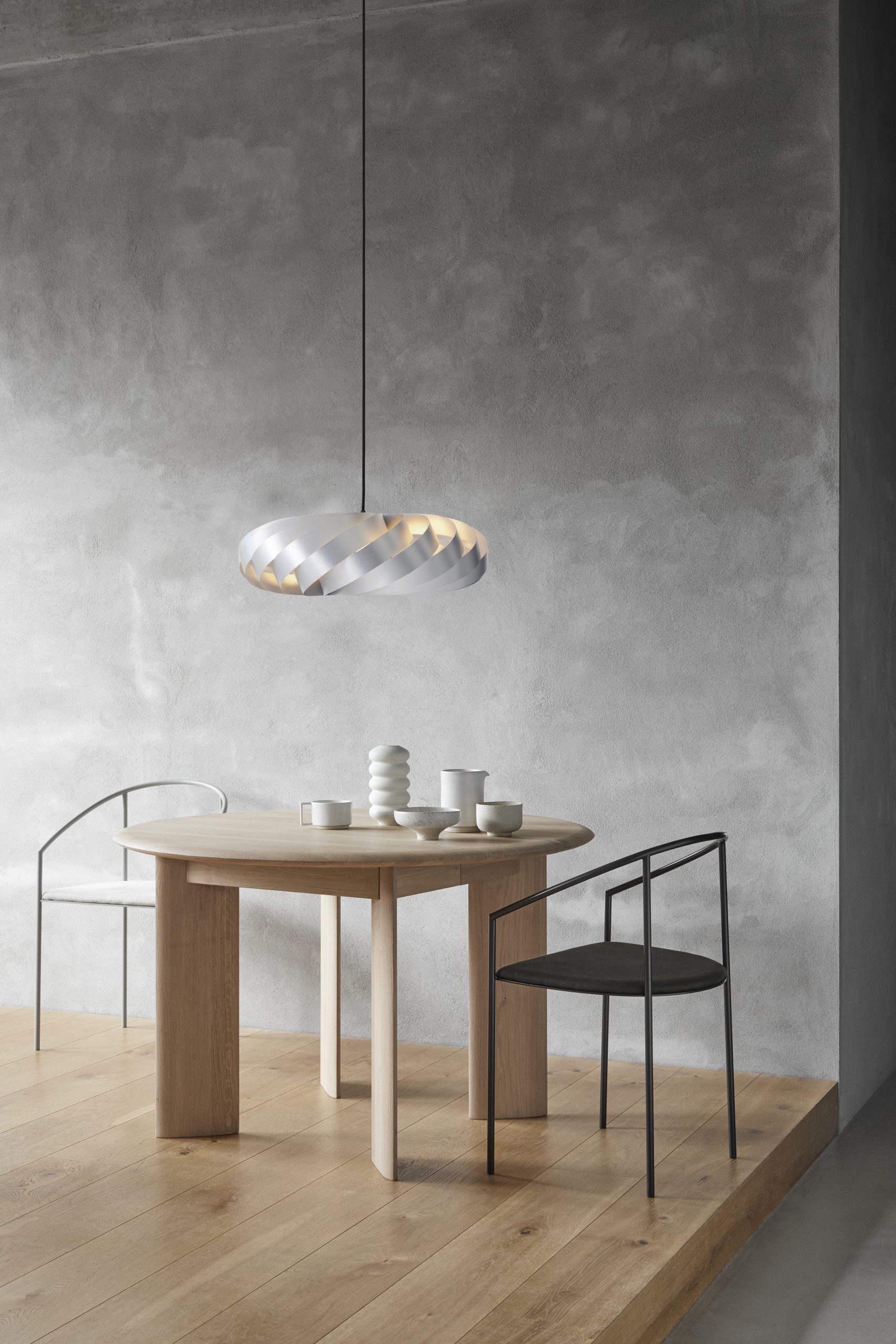 Tr5 Pendant Light Aluminium Brushed Black Cord