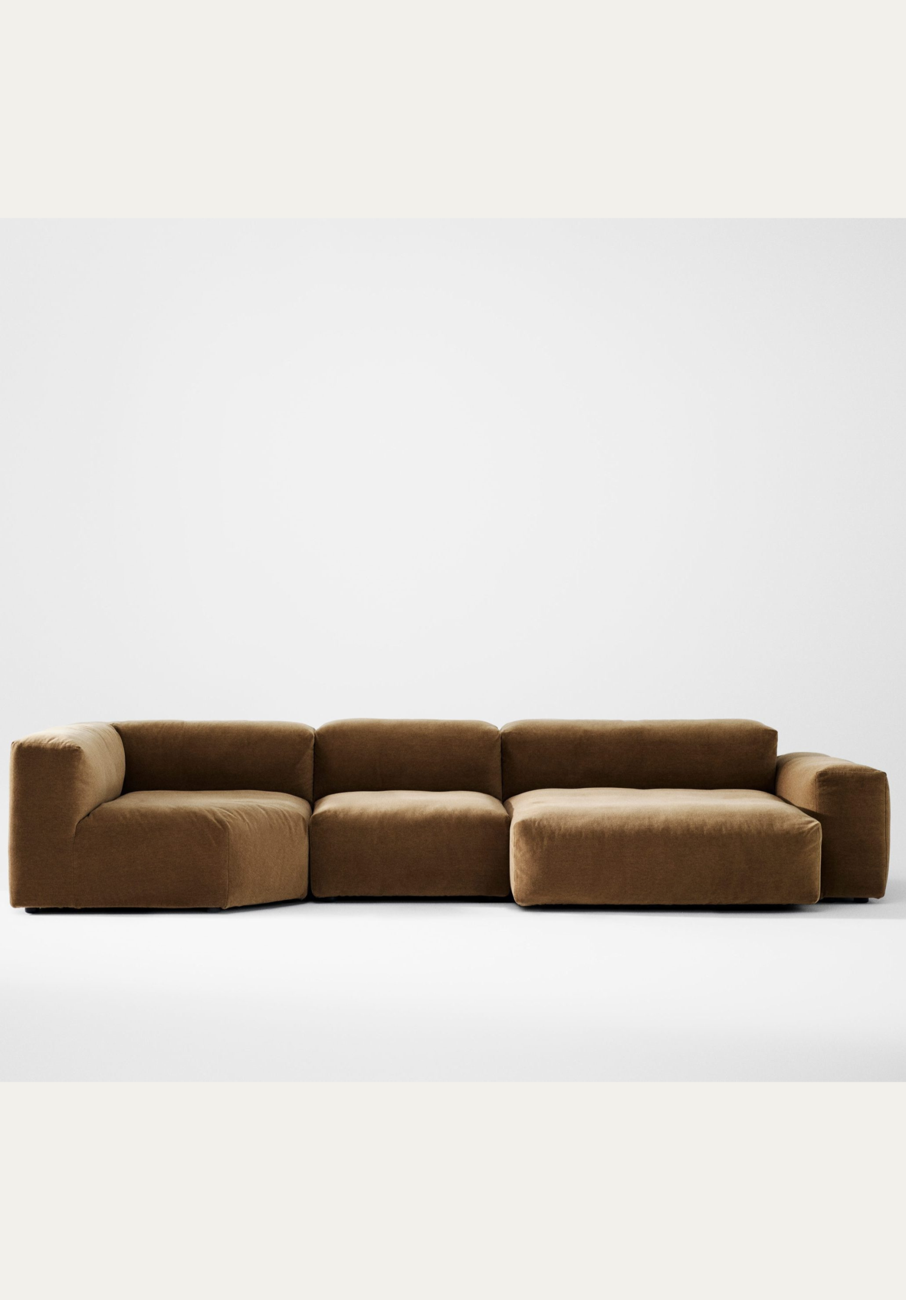Reposé Sofa Setup 4 Alpaca | NORR11