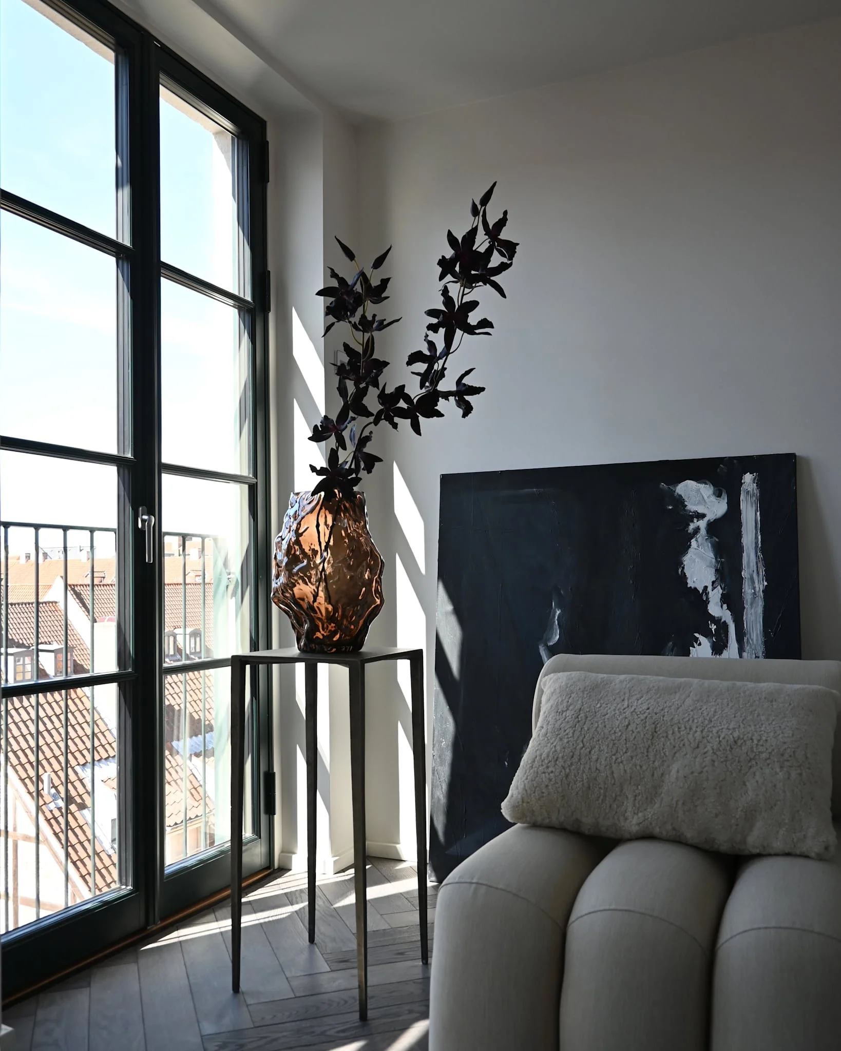 101 CPH Katachi Vase, Medio - Smoked Forest - Image 3