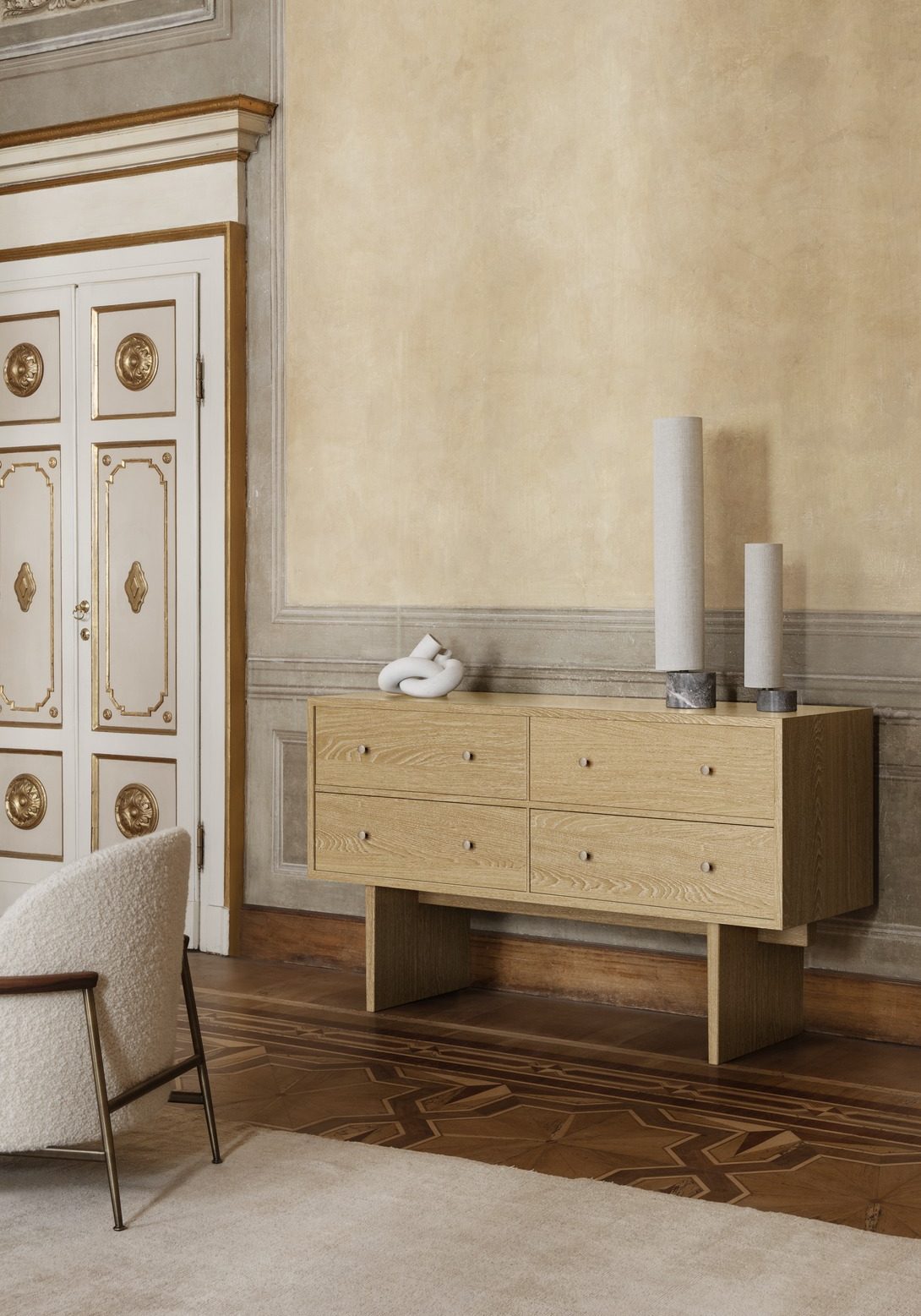 PRIVATE SIDEBOARD Light Stained Oak Veneer | GUBI