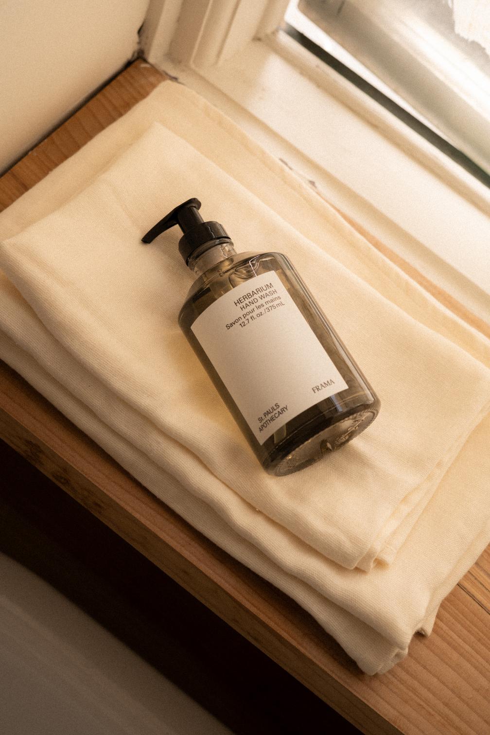 HAND WASH | HERBARIUM | 375 ml