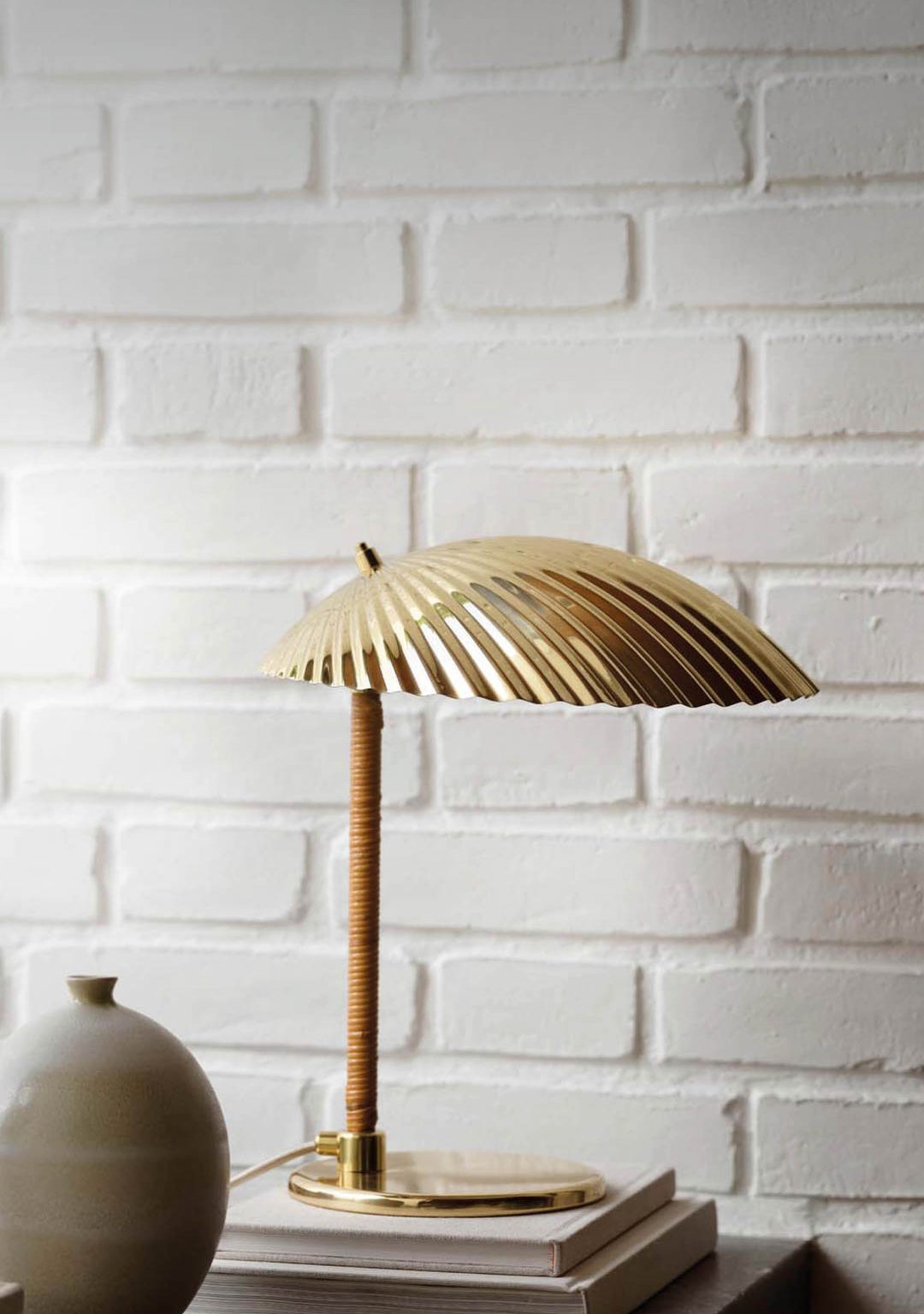 5321 TABLE LAMP | GUBI