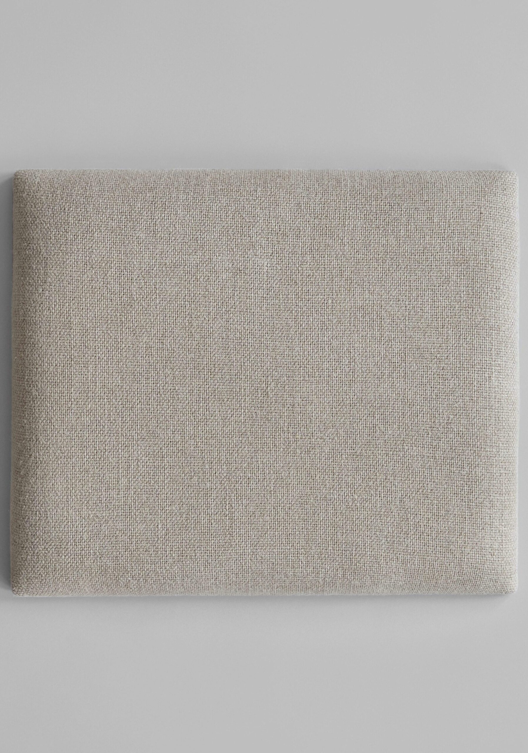 101 CPH Makura Cushion 21, Sand for Brutus Dining Chairs in Oak