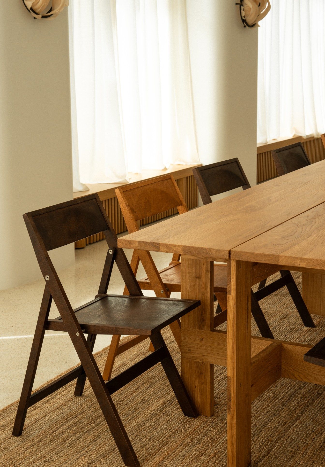 FOLDING FLAT CHAIR | Dark Brown Birch | FRAMA