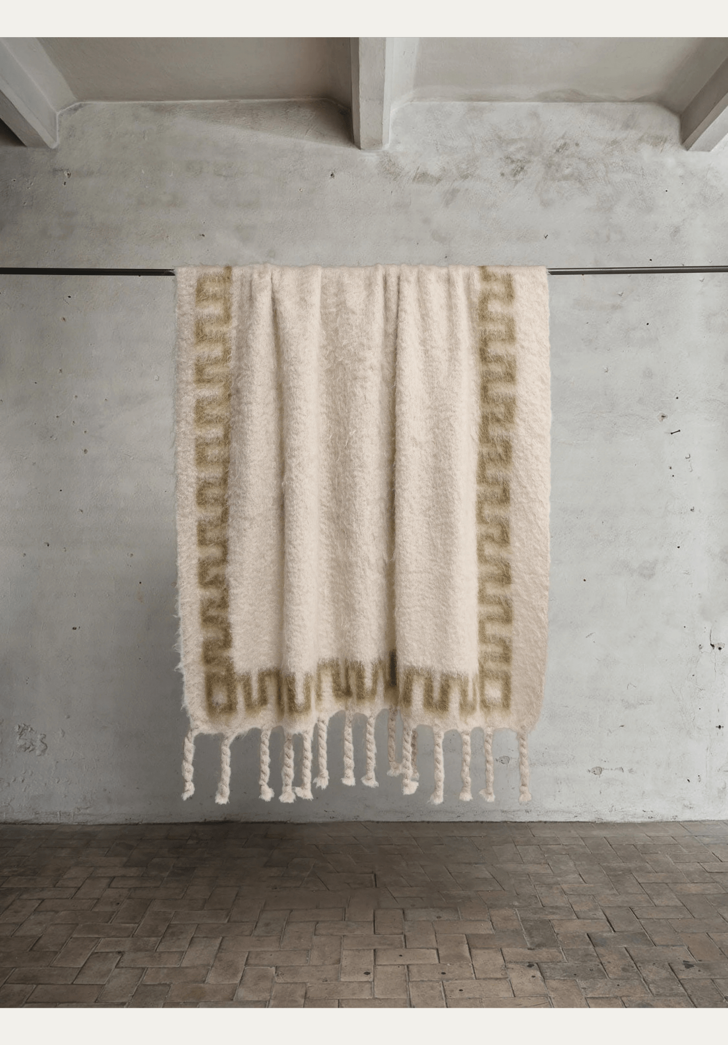 Frame Mohair Throw | Cappelen Dimyr
