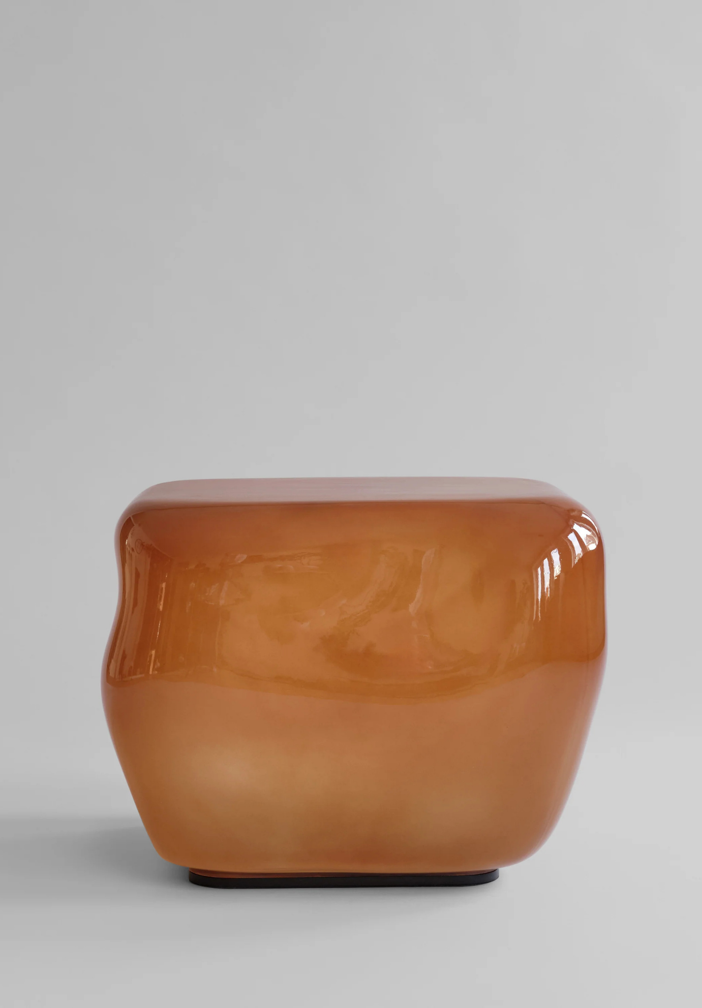 Ishi Coffee Table, Medio - Caramel | 101 CPH