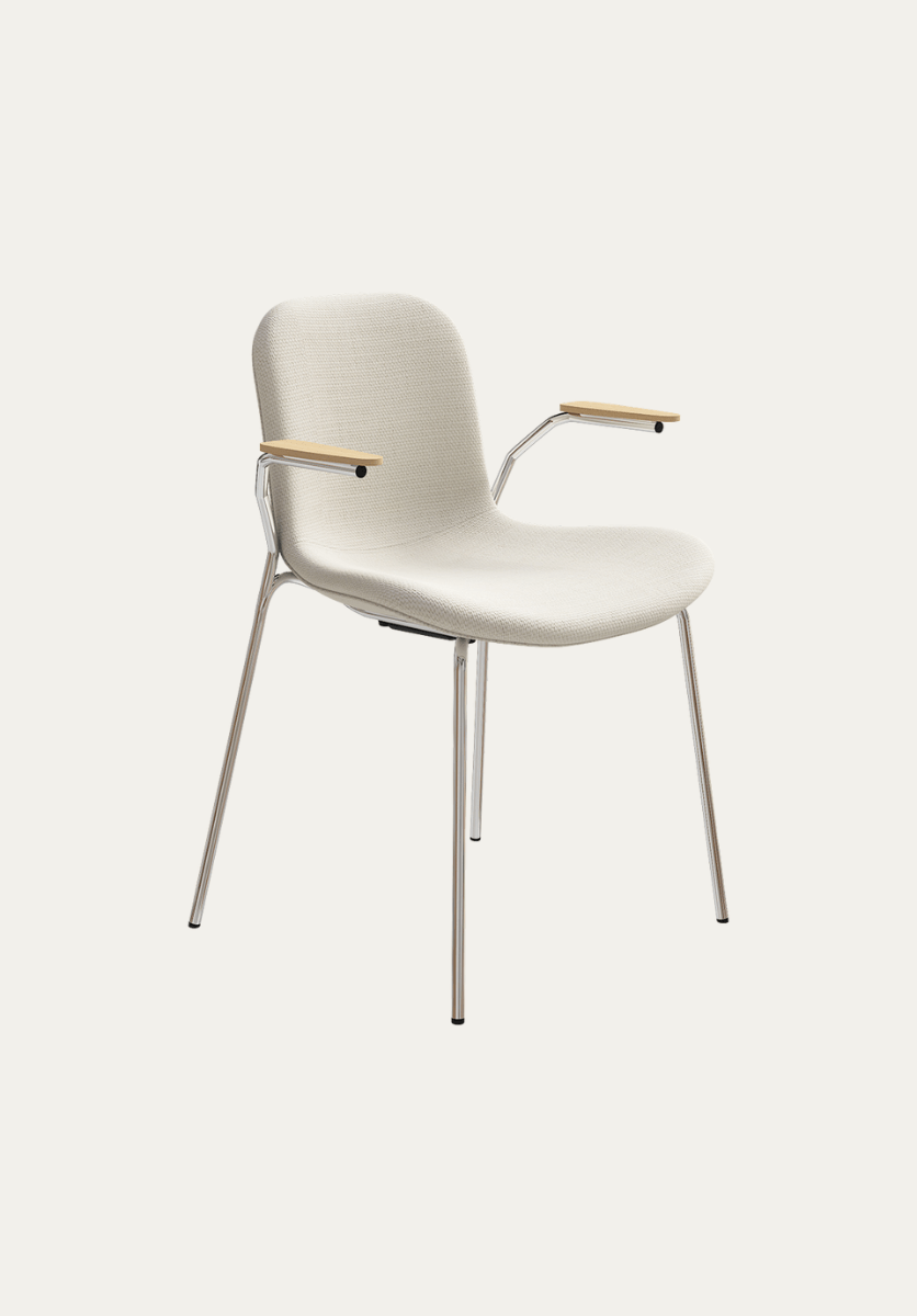 Langue chair with armrest | NORR11