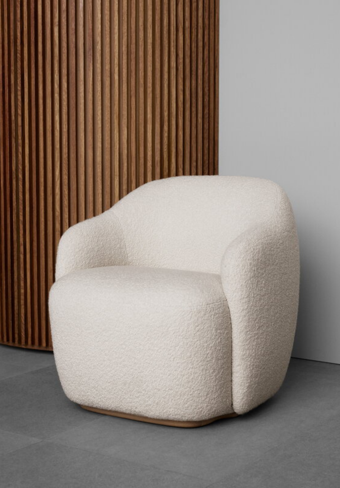 Barba club chair, lacquered beech - Ivory 001 Karakorum
