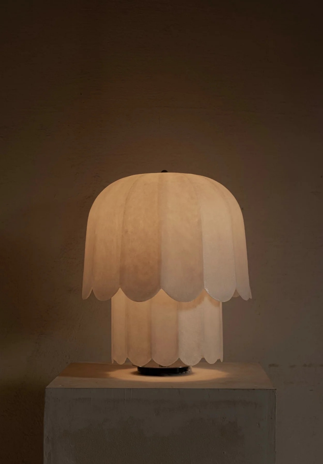 The Feather Lamp | Jorge Suárez-Kilzi